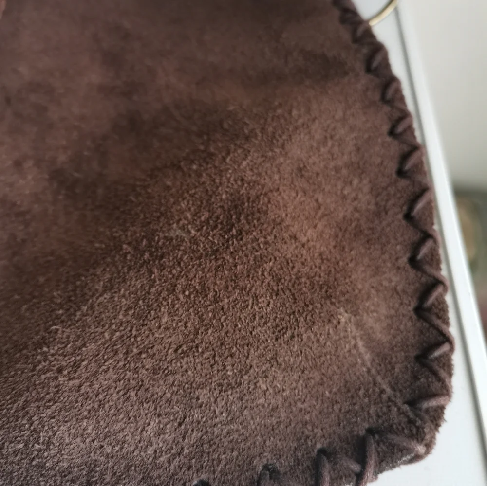 Le Solim Vintage Suede Bucket Bag - Italy Made - Picture 6 of 6